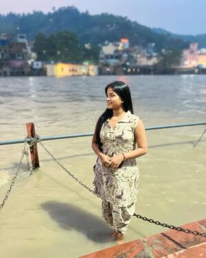 Simla Sikder Instagram - Har har Mahadev 🙏❤️