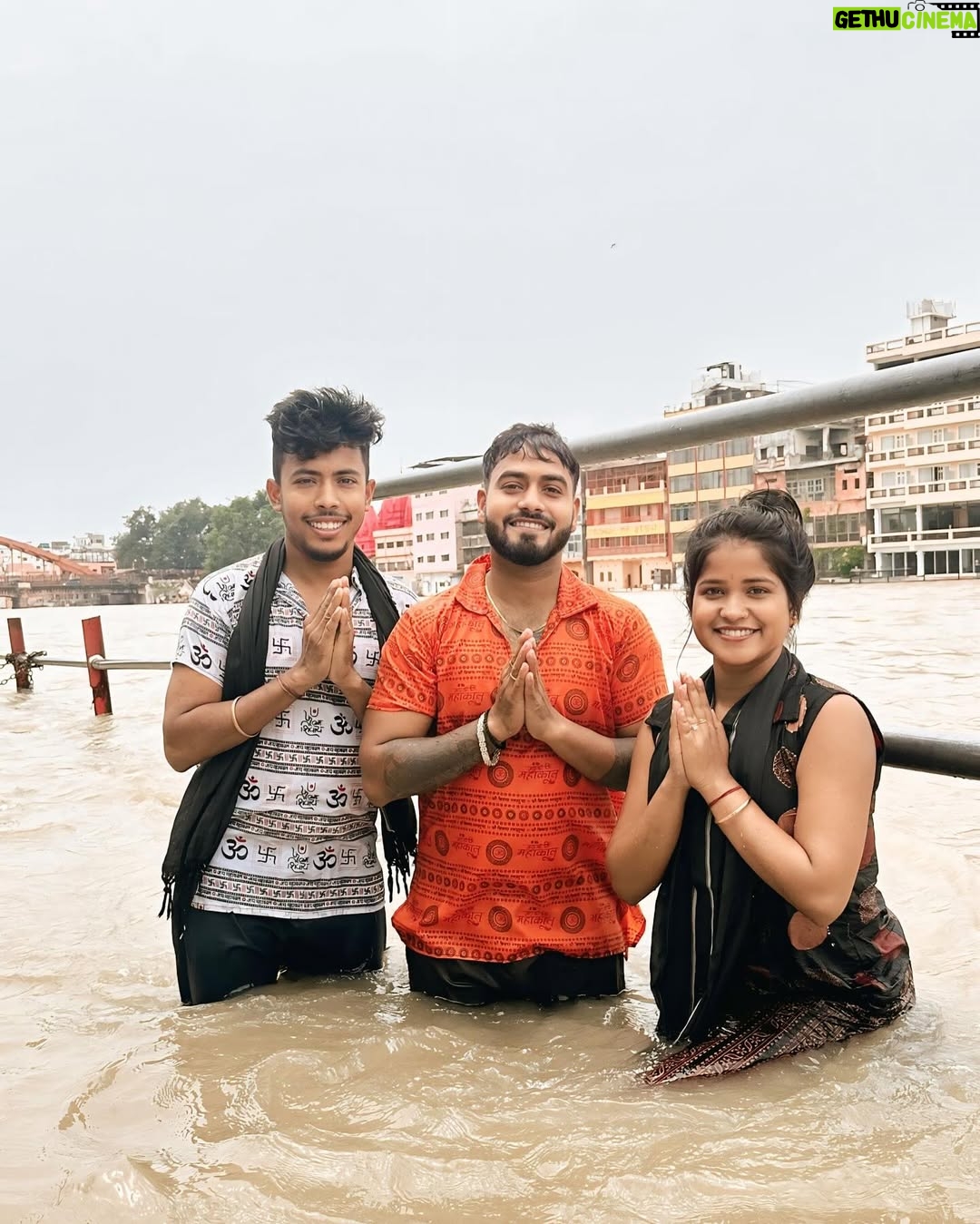 Simla Sikder - 57.4K Likes - Har har Mahadev 🙏❤️