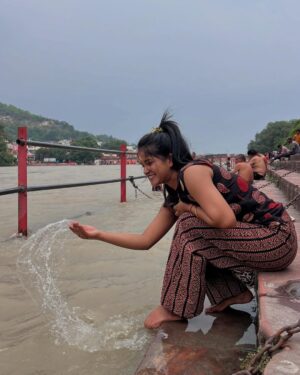 Simla Sikder Instagram - Har har Mahadev 🙏❤️