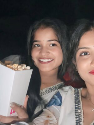 Simla Sikder Instagram - My cutie pie 😘❤️ @rimi_mondal_2819