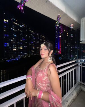 Simran D Sharma Instagram - 🪔 💣