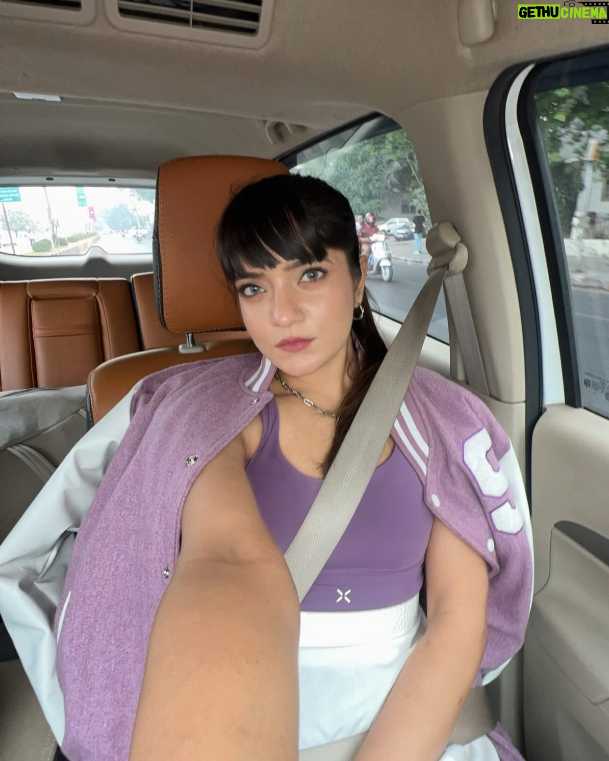 Simran D Sharma - 1.5K Likes - Bad mood, good outfit. Sometimes that’s all you need. 💜
.
.
.
 #styleovereverything #outfitoftheday #purpleaesthetic