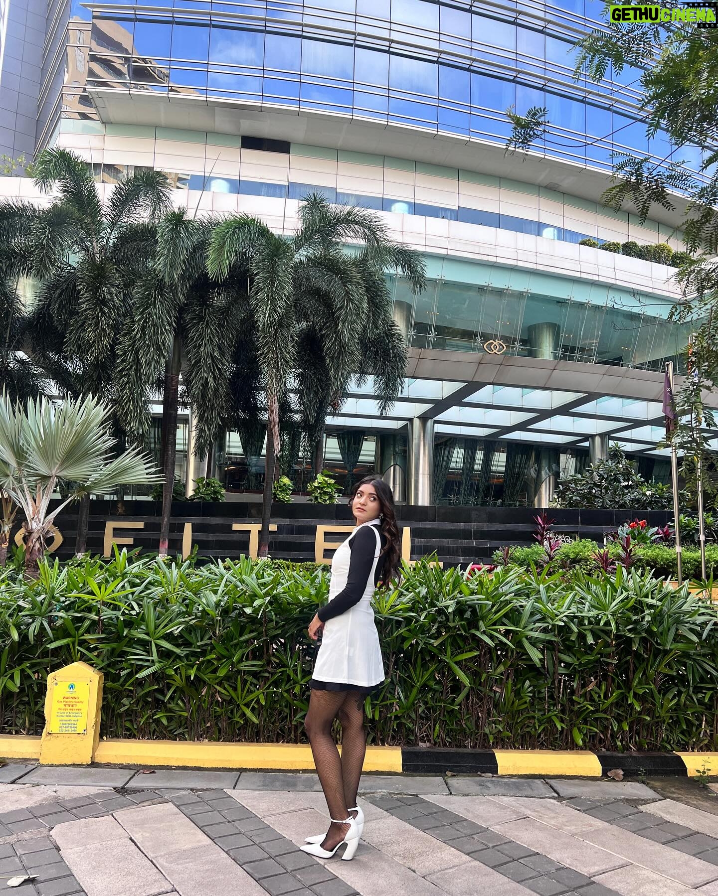 Simran D Sharma - 2K Likes - OOTD……⚽️
.
.
.
#ootd #fit #fashion