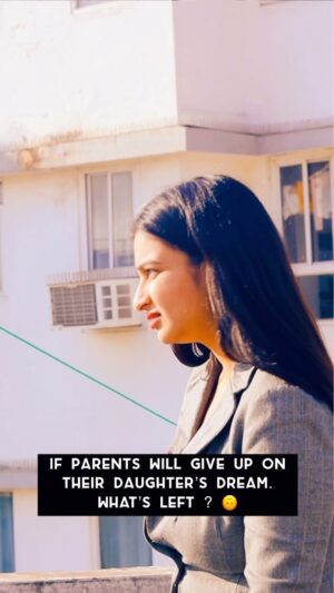 Simran Jain Instagram - If parents will give up on their daughter’s Dream
then What’s Left ? 🙃
.
.
.
.
@imsimran.jain
.
.
.
#simranjain #daughtersdreams #motivation #reels