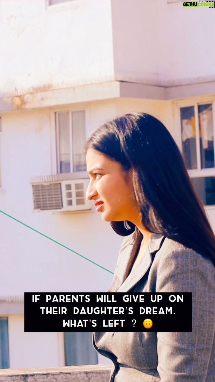 Simran Jain - 15.4K Likes - If parents will give up on their daughter’s Dream 
then What’s Left ? 🙃 
.
.
.
.
@imsimran.jain 
.
.
.
#simranjain #daughtersdreams #motivation #reels