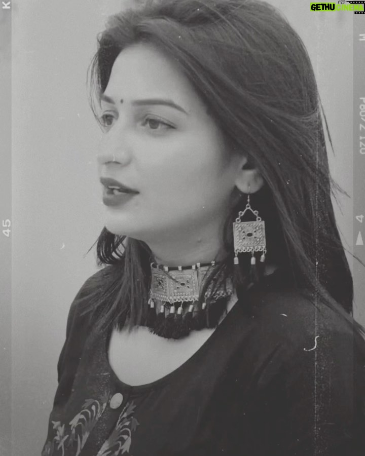 Simran Jain - 15.5K Likes - 1,2,3,4,5 ? 💔

#simranjain #sadshayari #sadstatus #exploremore #explorepageready