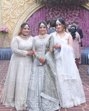 Simran Narula Instagram - ❤️🫶🏻