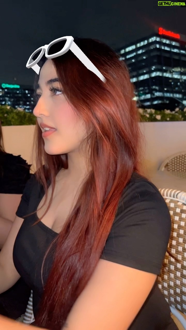 Simran Narula - 119.4K Likes - 🦁