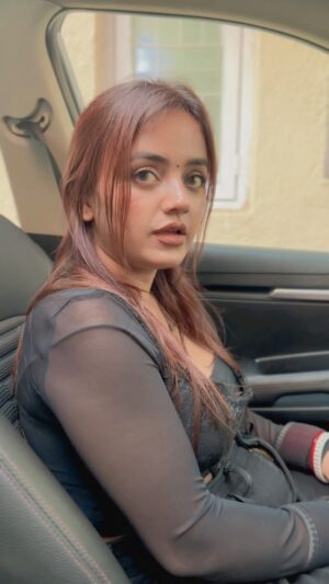 Simran Verma Instagram - Papa ki pari ki driving 😂 #reelsindia #reelsinsta #comedyreels #exploremore