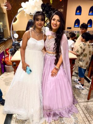 Sippy Mondal Instagram - Happy sweet 16! May this year be the one where you discover your passions, follow your heart, and create a future that’s as bright as your smile.
Outfit by @drishticreations001
Make up by @muskanverma_makeovers
.
.
#bhirthdaycelebration♥️ #bhirtdaygirl #viral