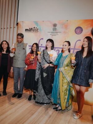 Siti Saleha Instagram - A magical night of sharing stories, exchanging smiles, and making new connections. So blessed for moments like these, reminding ourselves why storytelling brings us all together. Here’s to cinema’s ability to transcend borders. 

Hosted by @miffest_mgga in collaboration with the High Commission of India

#MIFFest2025 #Infinity