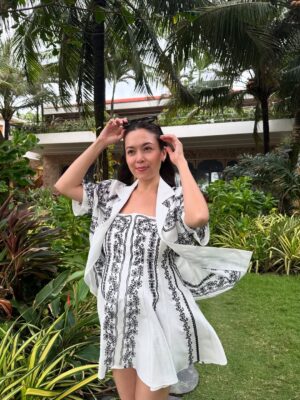 Siti Saleha Instagram - Such a cute dress from @majeparis Loving the embroidery 🪡

#SalehaTravels #MajeParis #Pregnant #Babymoon 🇻🇳