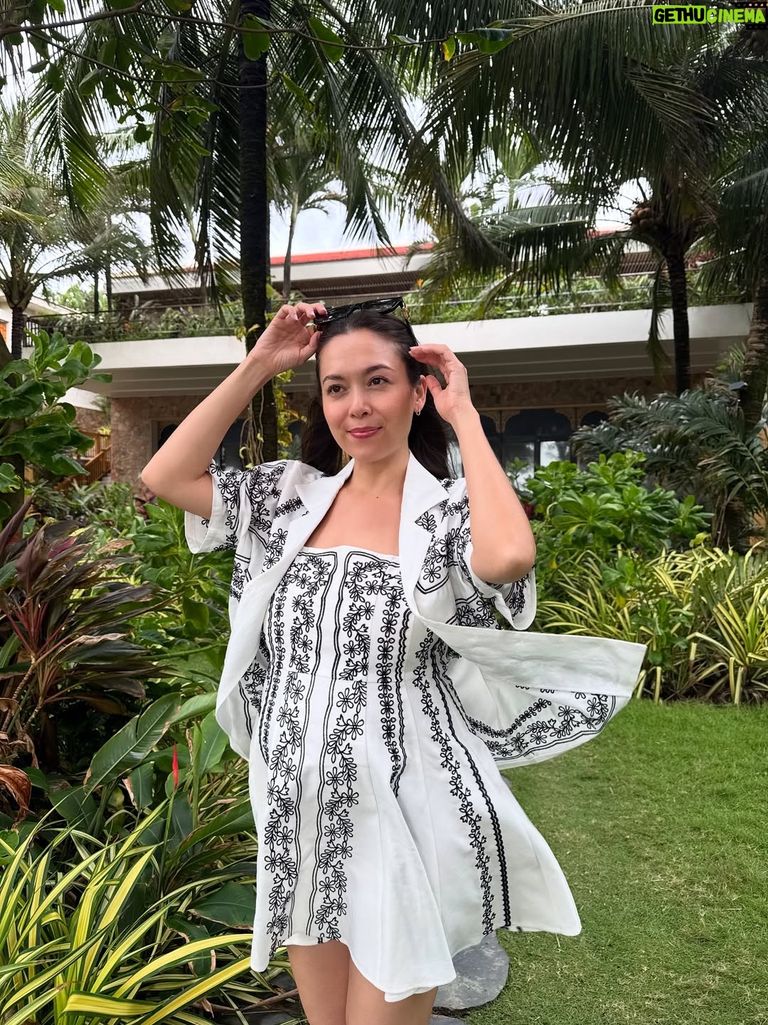 Siti Saleha - 12.6K Likes - Such a cute dress from @majeparis Loving the embroidery 🪡

#SalehaTravels #MajeParis #Pregnant #Babymoon 🇻🇳