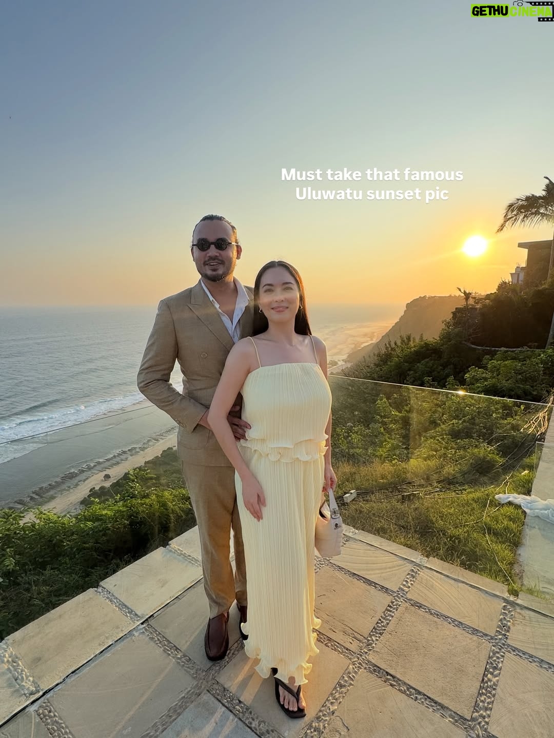 Siti Saleha - 12.8K Likes - Hello Bali 💛