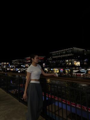 Sitora Alimjanova Instagram - Seoul munga birinchi bordim🤓 Aylandik, rasmlarga tushtik, Koreyani esladik 🥹😍