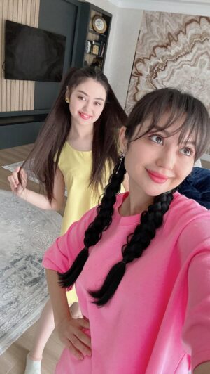 Sitora Alimjanova Instagram - Originali o’zi shunaqa 🤣 bo’ldiii trendni yopiliiii🤪
