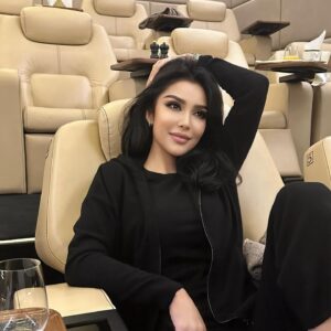 Sitora Farmonova Instagram - Красивые образы рождают красивые мысли, а красивые мысли ведут к красивым действиям.