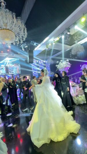 Sitora Farmonova Instagram - QIZ BAZMI

Asl nikoh to'y kuyov bilan chet elda bo'ladi, inshaalloh...

Sitorochkaaaaam.. Bu video special video..bilasiz..😍😍
Buni qo'ymasam bo'lmasdi.
Mening Habibilarimga sevgi izhori..
Qabul qiling Habibilarim.. va tabriklarni yog'diring🥰

Qiz bazmidan lavhalar
