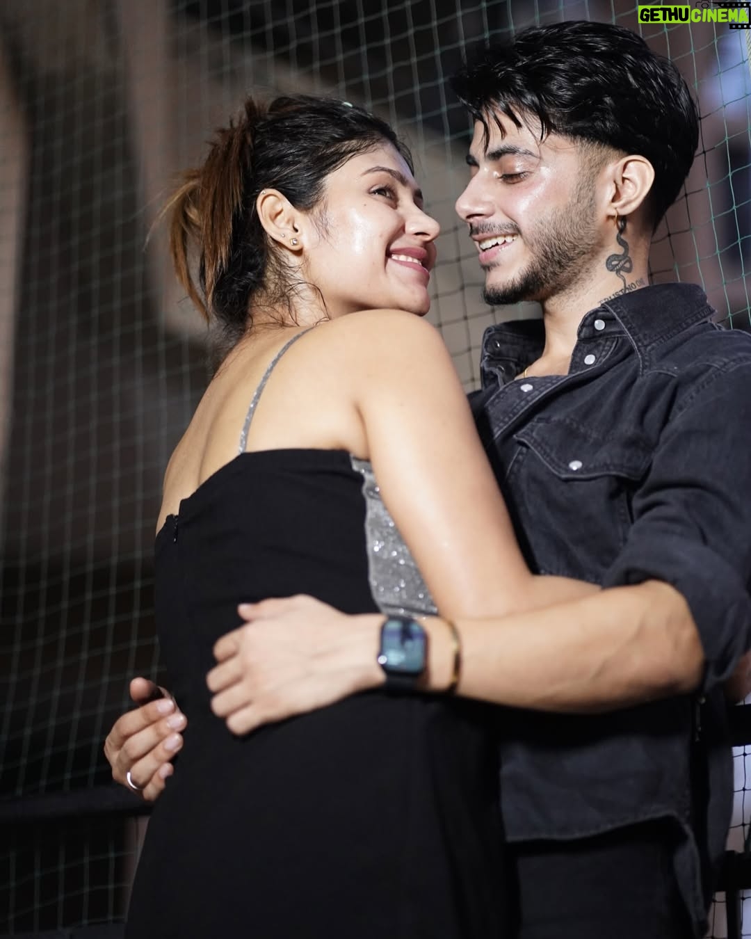 Smriti Rajput - 113.7K Likes - BE MINE🧿🫂🥰 @addy___04 #cute #trending #viral #smile #dress #dream #perfect #couplegoals #adriti #foryou #explorepage #explore #hair #style #post #location #instagood #romantic #smritirajput1137 #❤