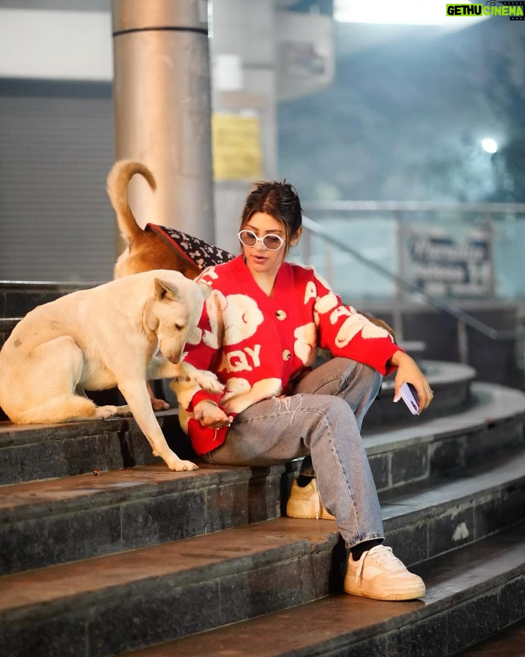 Smriti Rajput - 55.5K Likes - ❤️👀 HAPPIER WITH YOU…… 🙈 #cute #trending #viral #smile #style #love #dress #dream #perfect #couplegoals #newpost #location #hair #insta #instagram #reelsinstagram #smritirajput1137 #explore #foryou #❤️