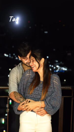 Smriti Rajput Instagram - WAADA HAI MERA 🤝👩❤️💋👨🫂 @addy___04