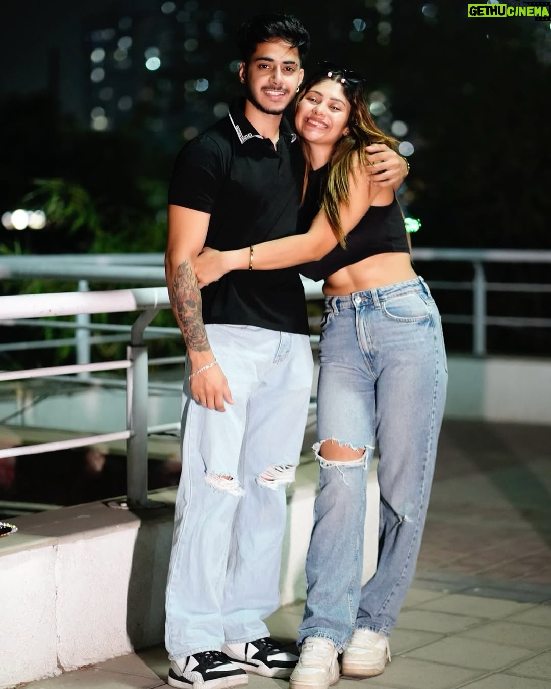 Smriti Rajput - 42.3K Likes - dil k bhi dil m h tu……🫵🏻🌍🙈🫂♾️ @addy___04 #cute #trending #viral #smile #style #love #newpost #newdelhi #location #dress #twinning #couplegoals #romantic #instagood #instagood #adriti #explore #explorepage #❤️