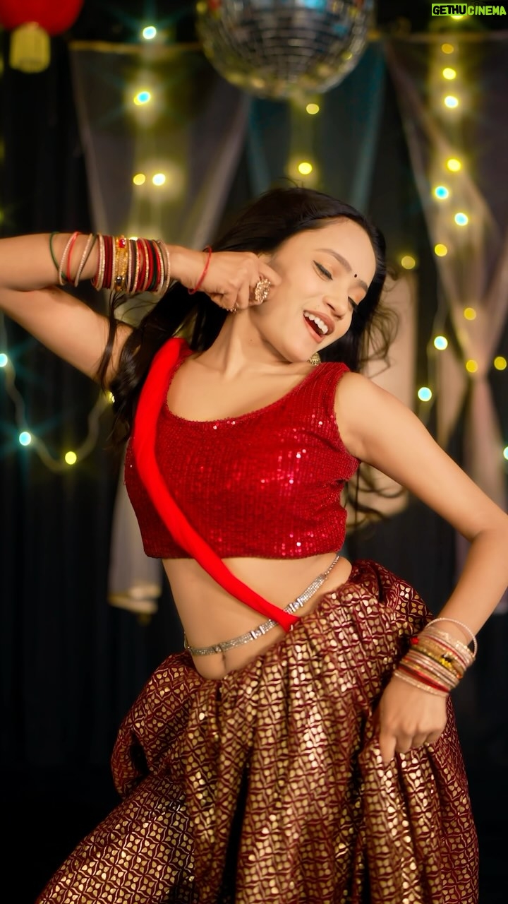 Sneha Savita - 51.9K Likes - Uyi Amma✨♥️

📸: @mayank_savita_ 

#uyiamma #snehu 
#newsong #bollywood #itemsong #bollywoodsongs #dance #dancereels #explore #explorepage #viral #fyp