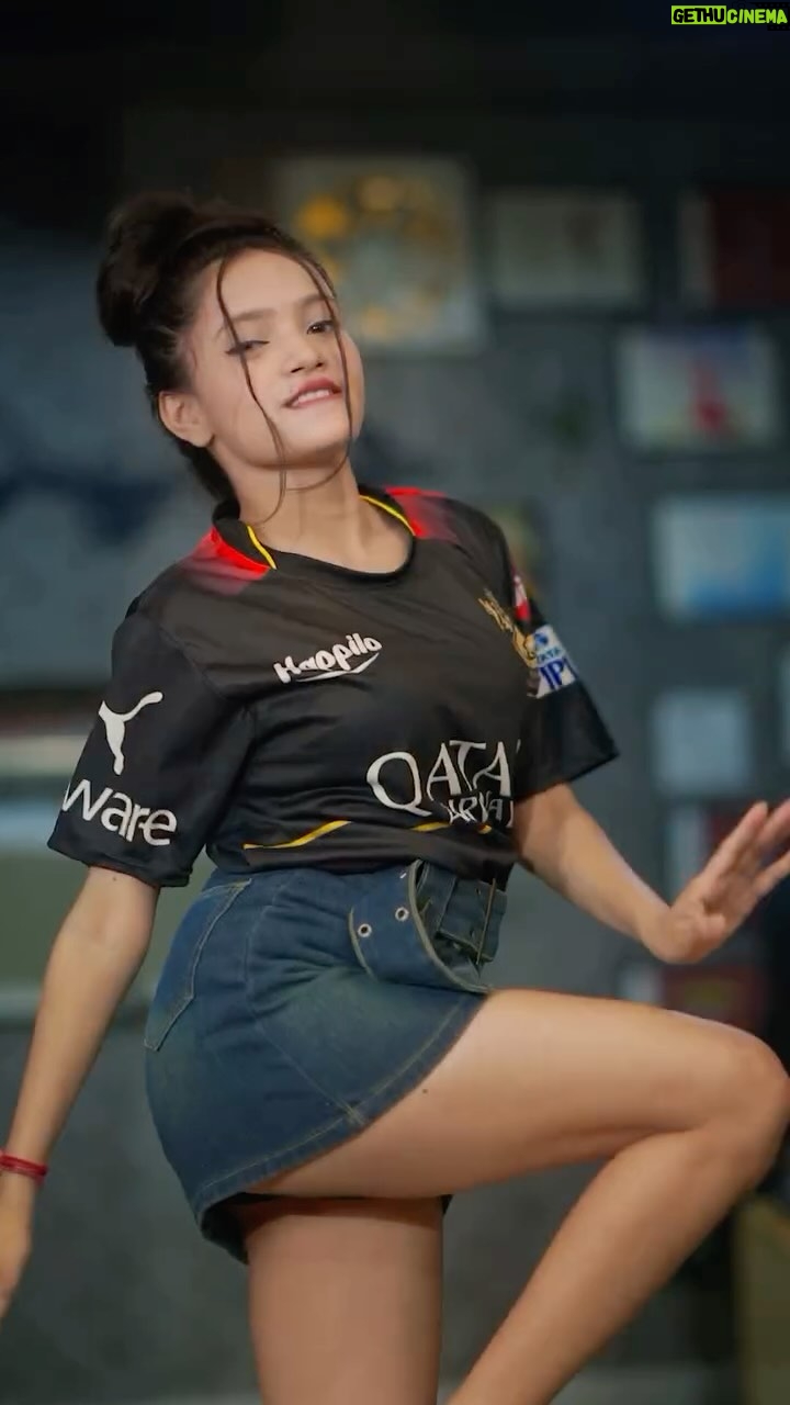Sneha Savita - 107.5K Likes - RCB final Winning Countdown Start 🏆 Ee Sala Cup Namde 🙏💪❤️

#rcbvspbks 
#ipl2025 #iplfinal2025 #trend #viral #cricket #explore #trendingsongs #bhojpuri #explorepage #dance