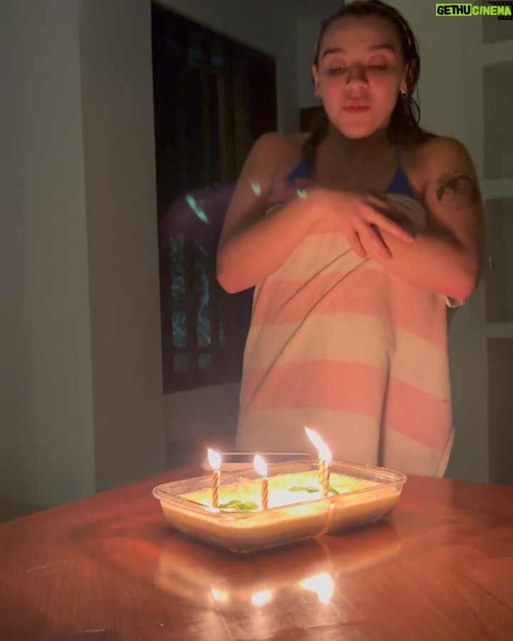 Sofia Castro - 191.5K Likes - Solo tenía que venir a Santa Marta y decir: lo perdono, Don Armando. 
Feliz cumpleaños sofita, eres muy amada 💕
