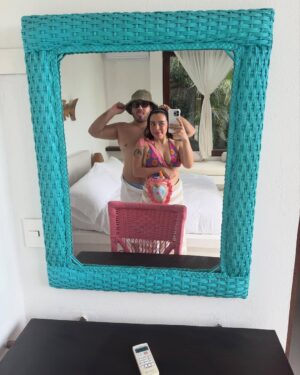 Sofia Castro Instagram - Solo tenía que venir a Santa Marta y decir: lo perdono, Don Armando.
Feliz cumpleaños sofita, eres muy amada 💕