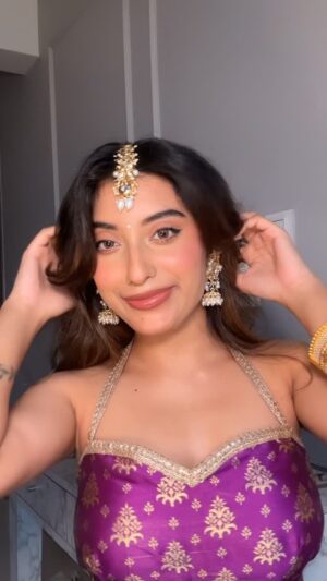 Somya Daundkar Instagram - Grrrr but make it Desi💗✨
This remix @djamsal 🫡