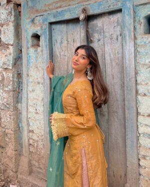 Somya Daundkar Instagram - When at the Village 💗keeping it raw🤭