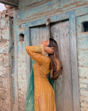 Somya Daundkar Instagram - When at the Village 💗keeping it raw🤭