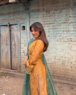 Somya Daundkar Instagram - When at the Village 💗keeping it raw🤭