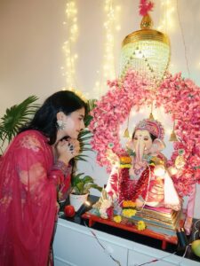 Somya Gupta Most Liked Photos and Posts
