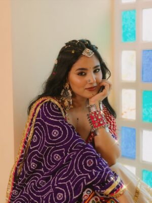 Somya Gupta Instagram - 💛💛💛
wearing @anjanase_official