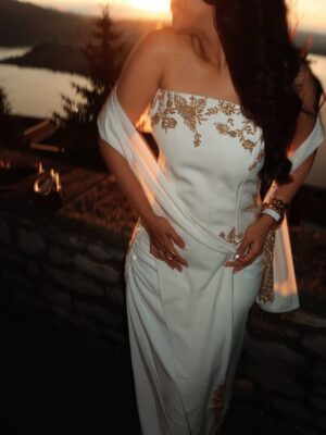 Somya Gupta Instagram - Gala nights & good hair ✨✨ @pantene_india @pantene
wearing @masabagupta 🤍
.
.
.
#Pantene80Years #Pantene, #PanteneHair #Collab