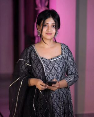 Sonal Dadhich Instagram - 1, 2 or 3? ❤️💗

.

.

.

.

[ Relatable, Love, Relationship, Lovequotes, Relationshipquotes, Trending, Trendingnow, Explorepage, Explore ]

#Explorepage #explore #love #relatable #relationship #trending