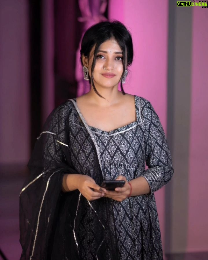 Sonal Dadhich - 24K Likes - 1, 2 or 3? ❤️💗

.

.

.

.

[ Relatable, Love, Relationship, Lovequotes, Relationshipquotes, Trending, Trendingnow, Explorepage, Explore ]

#Explorepage #explore #love #relatable #relationship #trending