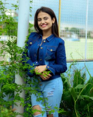 Sonal Dadhich Instagram - The smile on my face doesn’t mean my life is perfect. I just appreciate what I have and what God has blessed me. 🌸🌸
.
.
.
.
.
.
.
.
.
.
#Sonaldadhich #instagood #instafeed #instadaily #instafashion #explorepage #jaipur #jaipurblogger #jaipurdiaries #exploremore #trending #picoftheday #photography #moments #photooftheday