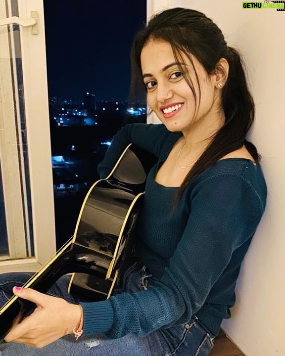 Sonal Dadhich - 11.6K Likes - मेरा और तेरा कुछ ऐसा किस्सा है 
की तू मेरी ज़िन्दगी का सबसे खूबसूरत हिस्सा है !!