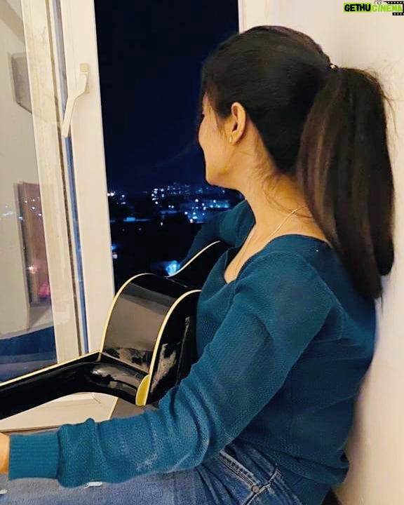 Sonal Dadhich - 11.6K Likes - मेरा और तेरा कुछ ऐसा किस्सा है 
की तू मेरी ज़िन्दगी का सबसे खूबसूरत हिस्सा है !!