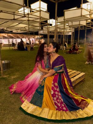 Sonali Kukreja Instagram - First dhaniya experience in Ahmedabad ✨
Couldn’t have been better. Already waiting for next year!