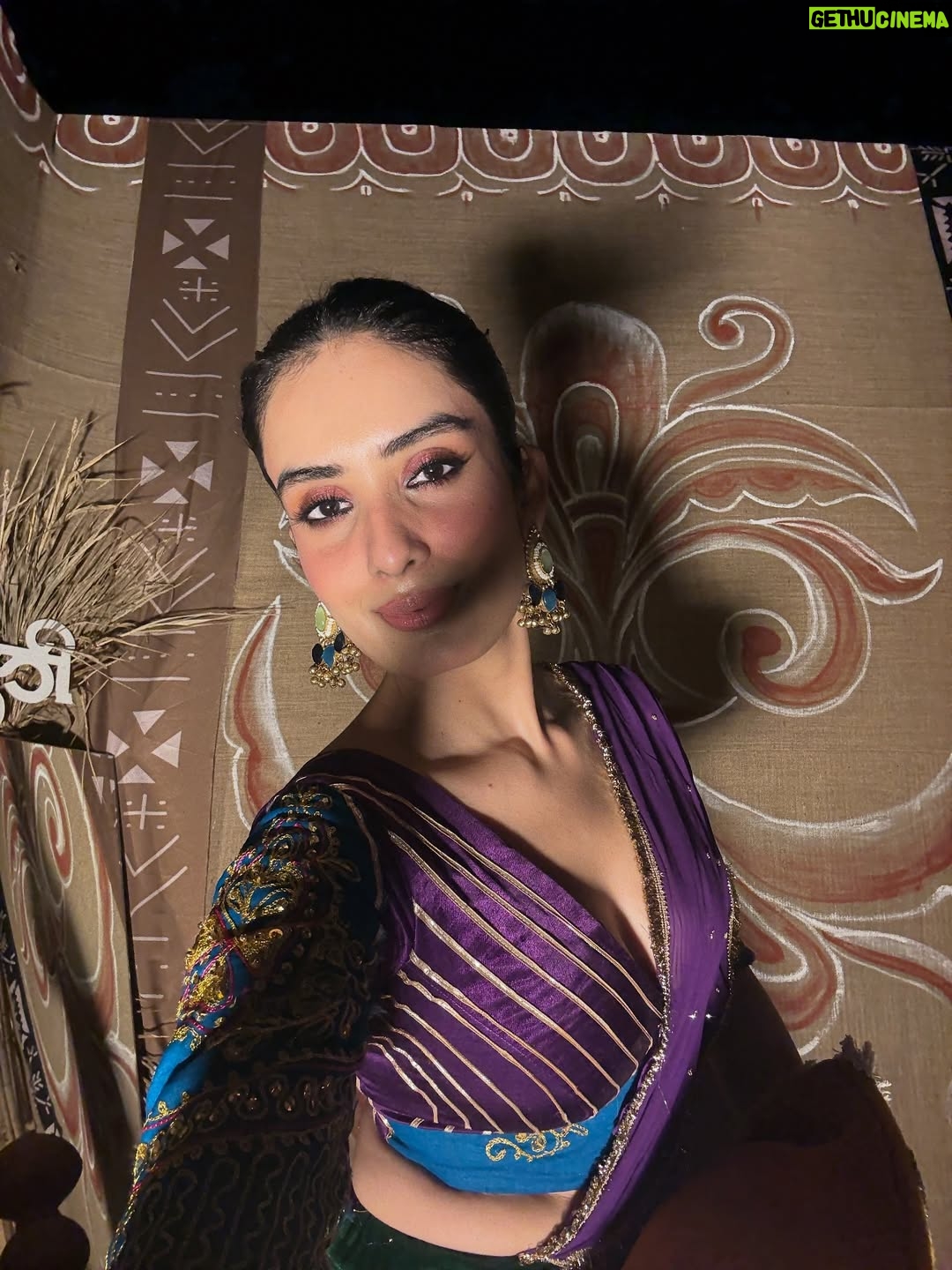 Sonali Kukreja - 2.2K Likes - First dhaniya experience in Ahmedabad ✨ 
Couldn’t have been better. Already waiting for next year!