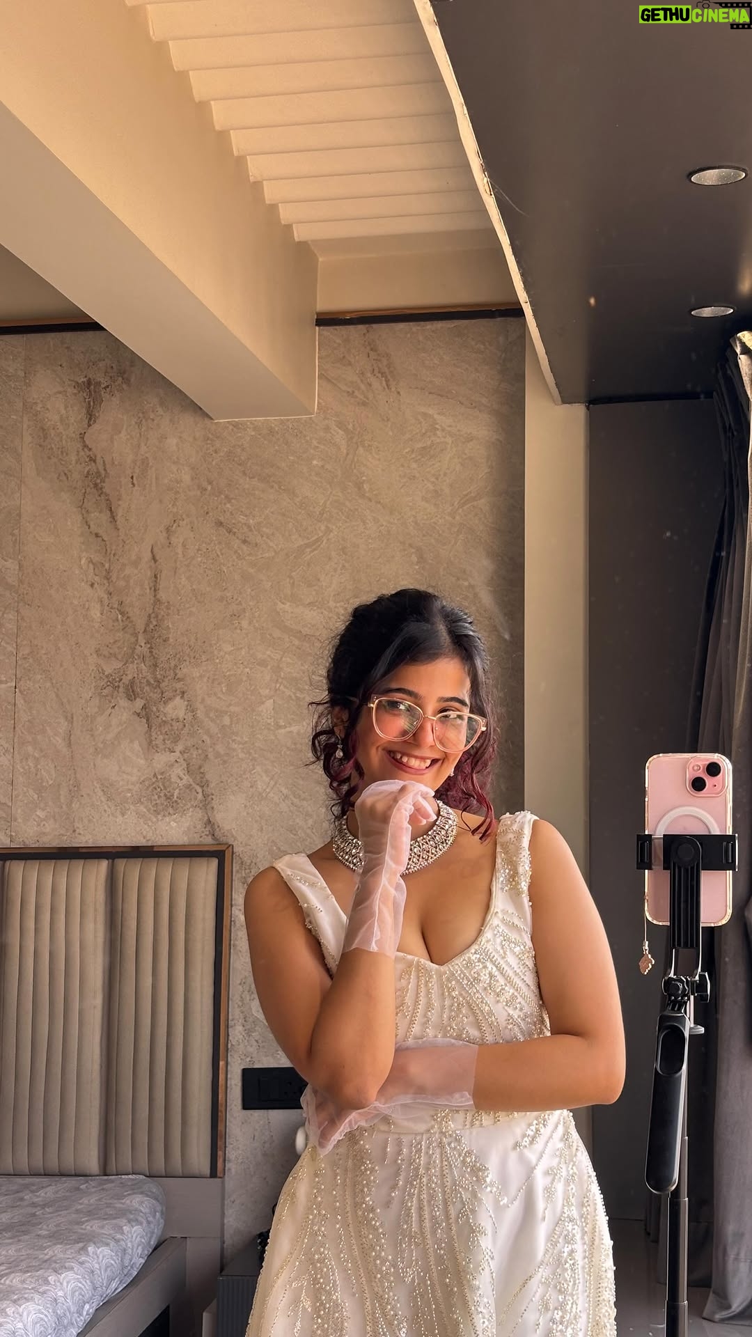 Sonali Priya - 76.7K Likes - oop! just made the dreamiest dress ever!
🩰🌙🌸👗👒💭✨
.
.
.
.
.
.
.
.
.
#fashion #sewing #fyp #viral #fashiondesigner #explore #fashionblogger #fashionista #fashionblogger #stitching #handmade #tailor #fashionstyle #outfitinspiration #whitedress #weddingdress #explore #partywear #cocktaildresses #elegantdress