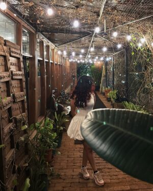 Sonali Priya Instagram - new favourite dressš¦¢ā¤ļøāš©¹
.
.
.
.
.
.
.
#dress #outļ¬tinspo #dressinspo #ootd #fashion #fashiondesigner #fashioninspo #fashionstyle #stylingtips #stylist #fashionblogger #stitch #stitching #sewing