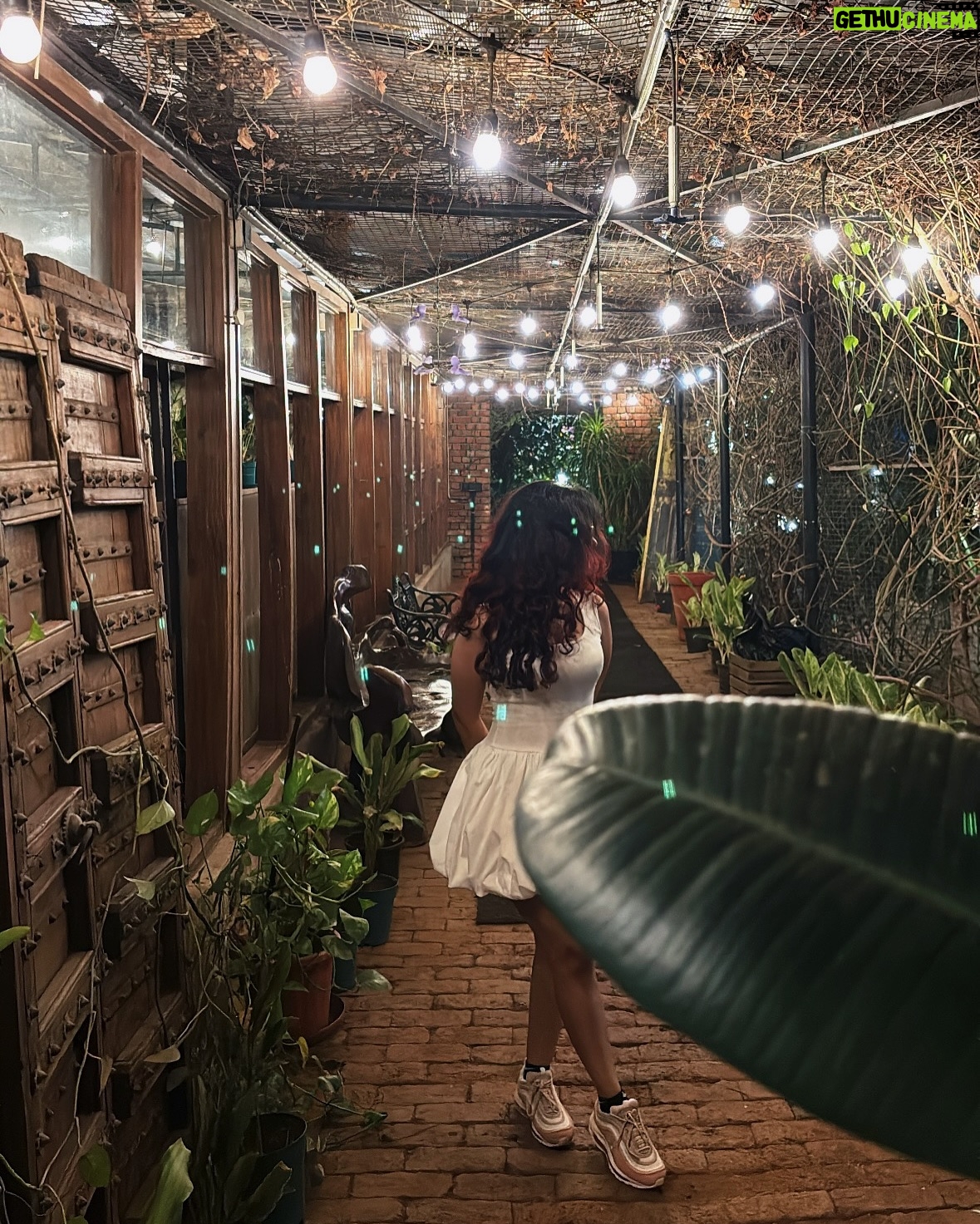 Sonali Priya - 23.7K Likes - new favourite dress🦢❤️‍🩹
.
.
.
.
.
.
.
#dress #outﬁtinspo #dressinspo #ootd #fashion #fashiondesigner #fashioninspo #fashionstyle #stylingtips #stylist #fashionblogger #stitch #stitching #sewing