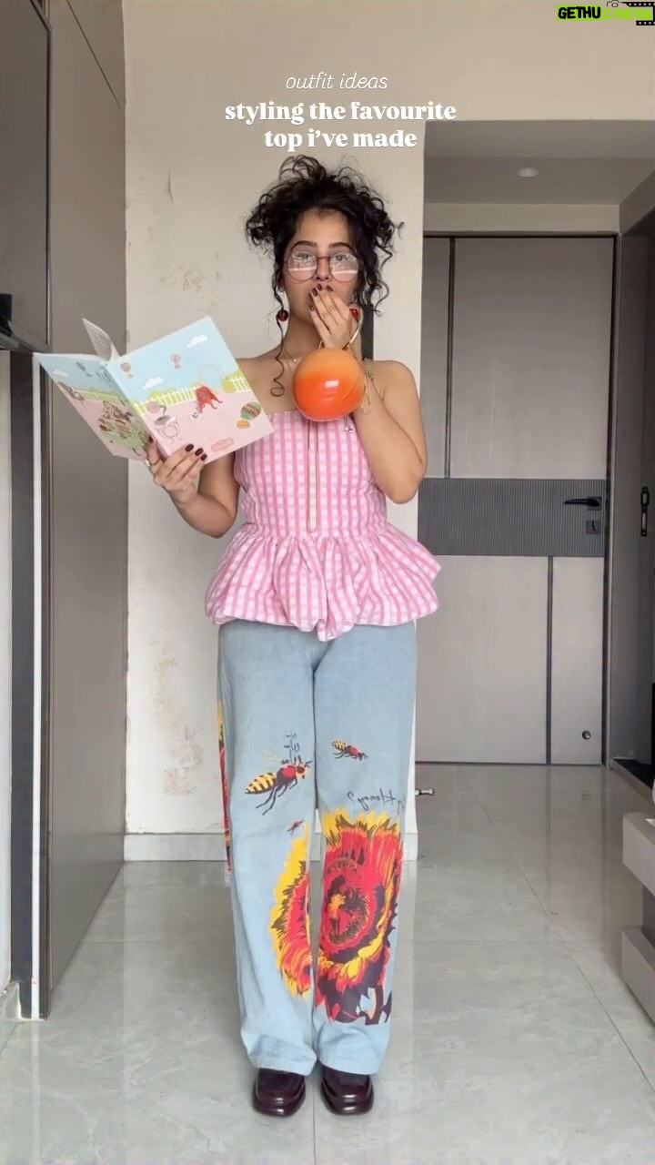 Sonali Priya - 22.5K Likes - phool phal gingham energy🍑🧚🏼‍♀️🪴🌼
.
.
.
.
.
.
#fashion #sewing #fashionblogger #stylingtips #fyp #viral #explore #trendingreels #trending #stylist #fashionstyle #selfmade #stitching #stitchersgonnastitch #stitchingavailable✂️ #sewingproject #top #gingham #peplumtop #tutorials #tubetop #summertop #baggyjeans #cutefit #ootd #outfitinspiration