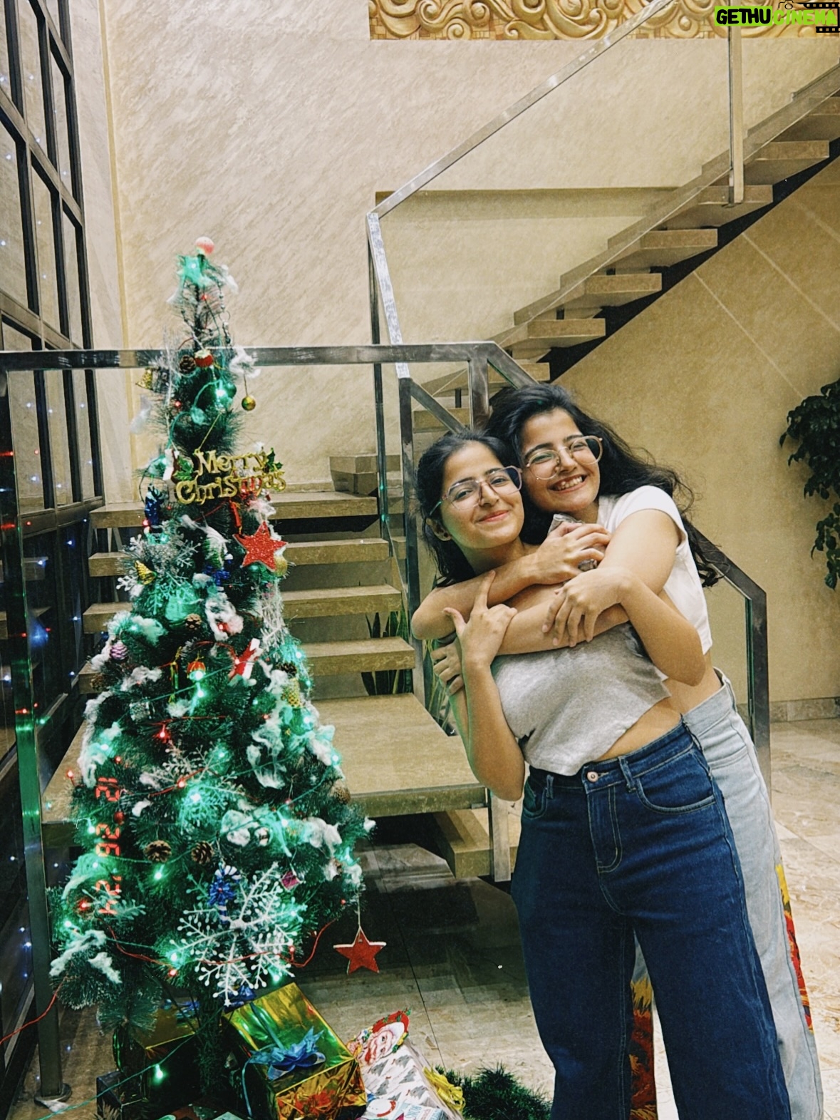 Sonali Priya - 36.9K Likes - pix that finally made it to the feed🧸✨🤎