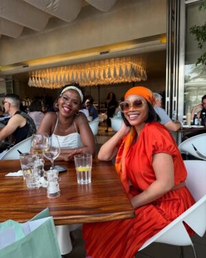 Sonia Mbele Instagram - After Church Lunch with my sister @zansaid ☀️ thank you for being the calm 🌬️